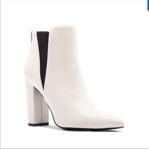 Brand new white ankle boots